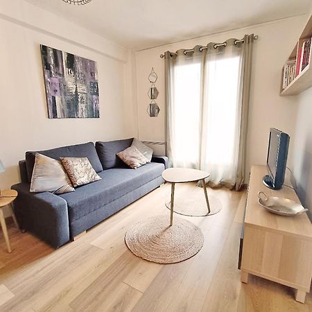 Chez Dominique, T2, Centre Ville, Vue Montagne, Wifi, 4 Personnes Bagnères-de-Luchon Exterior foto